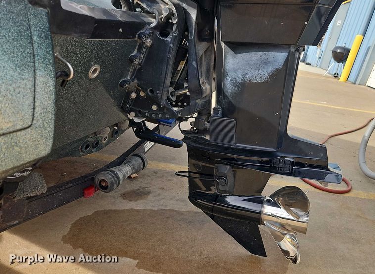 image for item EO4922 1993 Skeeter Z150 boat