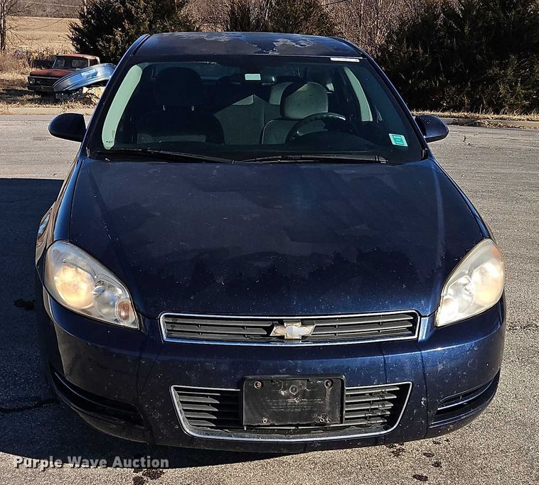image for item EO4923 2010 Chevrolet Impala Passenger Vehicle