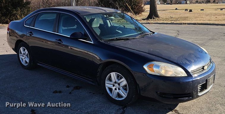 image for item EO4923 2010 Chevrolet Impala Passenger Vehicle