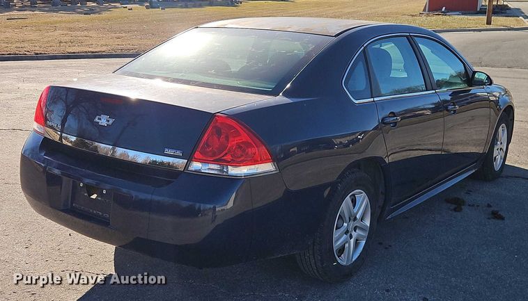 image for item EO4923 2010 Chevrolet Impala Passenger Vehicle