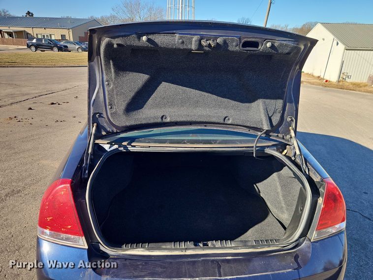 image for item EO4923 2010 Chevrolet Impala Passenger Vehicle