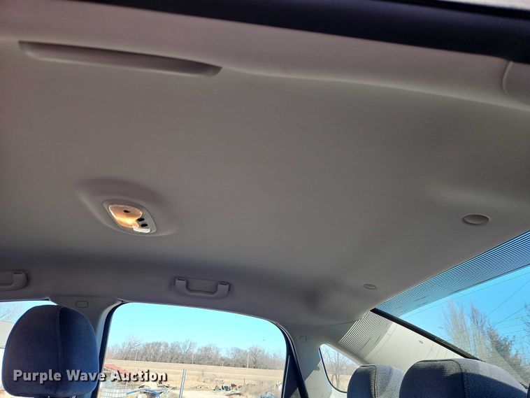 image for item EO4923 2010 Chevrolet Impala Passenger Vehicle