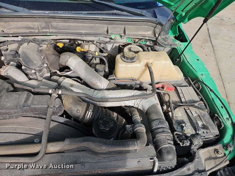 image for item EO4929 2016 Ford F350 flatbed pickup truck