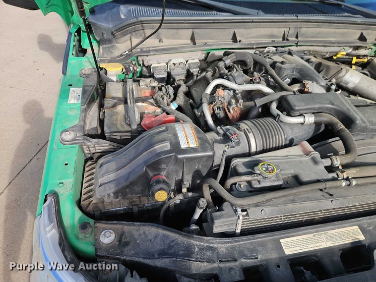 image for item EO4929 2016 Ford F350 flatbed pickup truck