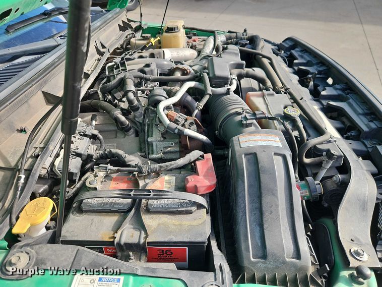 image for item EO4929 2016 Ford F350 flatbed pickup truck