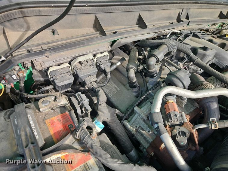 image for item EO4929 2016 Ford F350 flatbed pickup truck