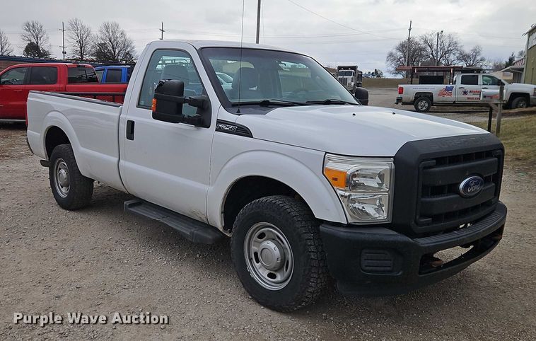 image for item EO4931 2013 Ford F250 Super Duty pickup truck