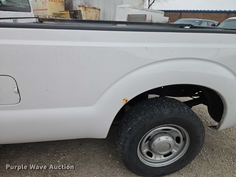 image for item EO4931 2013 Ford F250 Super Duty pickup truck