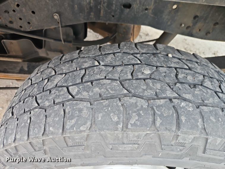 image for item EO4931 2013 Ford F250 Super Duty pickup truck