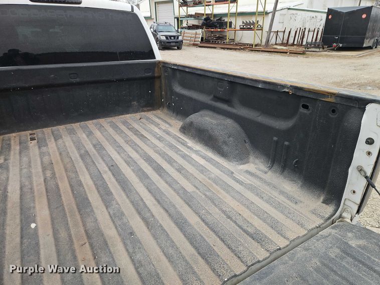 image for item EO4932 2011 Chevrolet Silverado 1500 Ext. Cab pickup truck