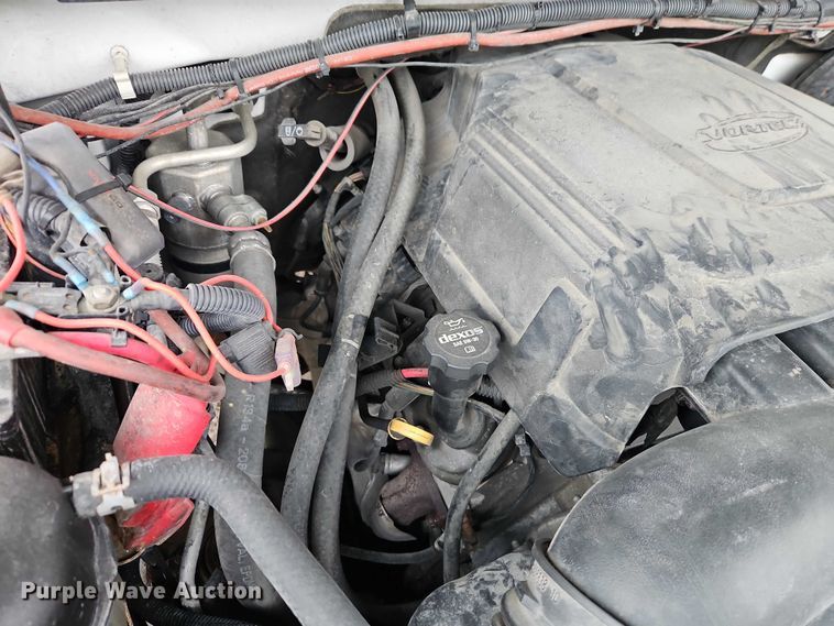 image for item EO4932 2011 Chevrolet Silverado 1500 Ext. Cab pickup truck