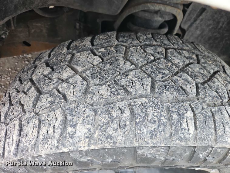 image for item EO4932 2011 Chevrolet Silverado 1500 Ext. Cab pickup truck