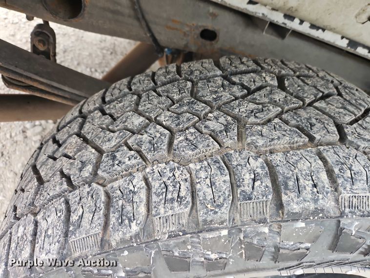 image for item EO4932 2011 Chevrolet Silverado 1500 Ext. Cab pickup truck