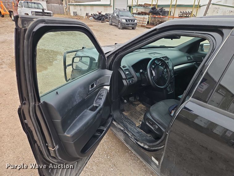 image for item EO4933 2017 Ford Explorer Police Interceptor SUV