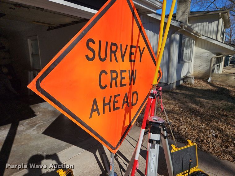 image for item EO4934 Trimble GPS equipment  