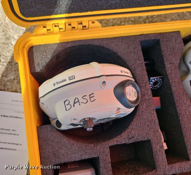 image for item EO4934 Trimble GPS equipment  