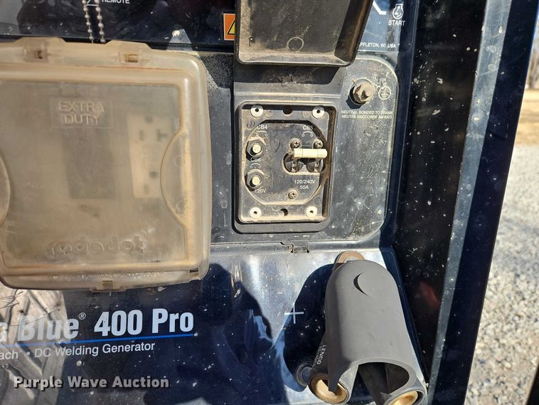 image for item EO4935 Miller Big Blue 400 Pro welder/generator