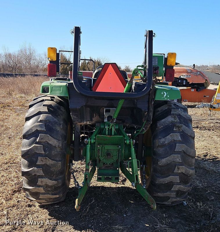 image for item EO4936 2021 John Deere 4044M MFWD tractor