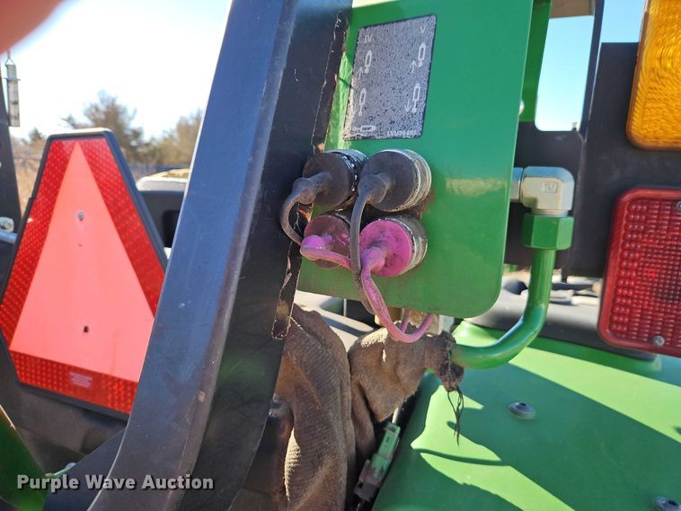 image for item EO4936 2021 John Deere 4044M MFWD tractor