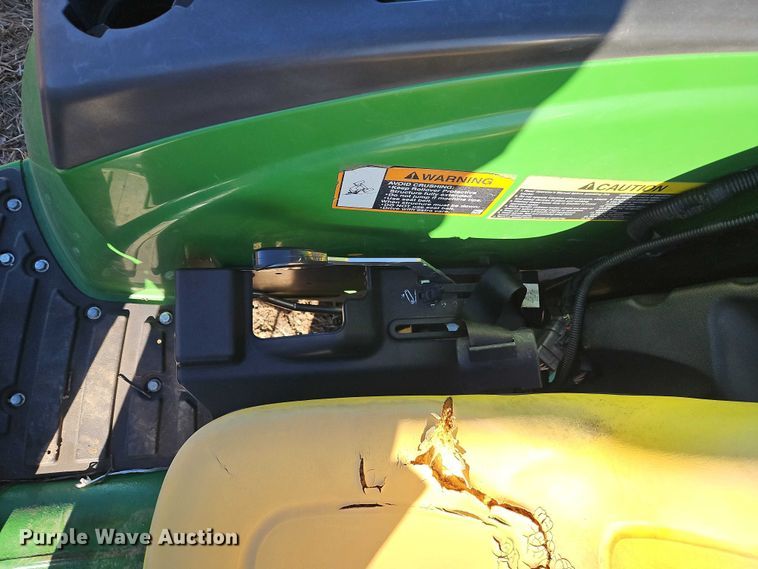 image for item EO4936 2021 John Deere 4044M MFWD tractor