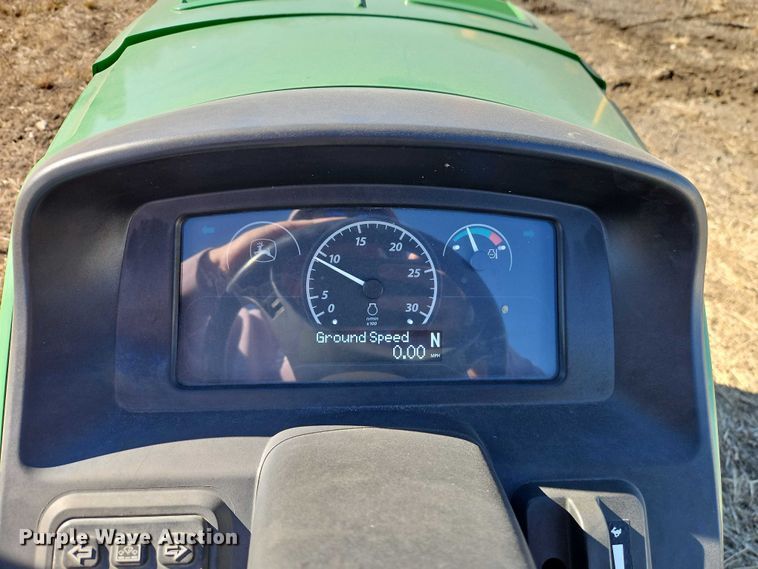 image for item EO4936 2021 John Deere 4044M MFWD tractor