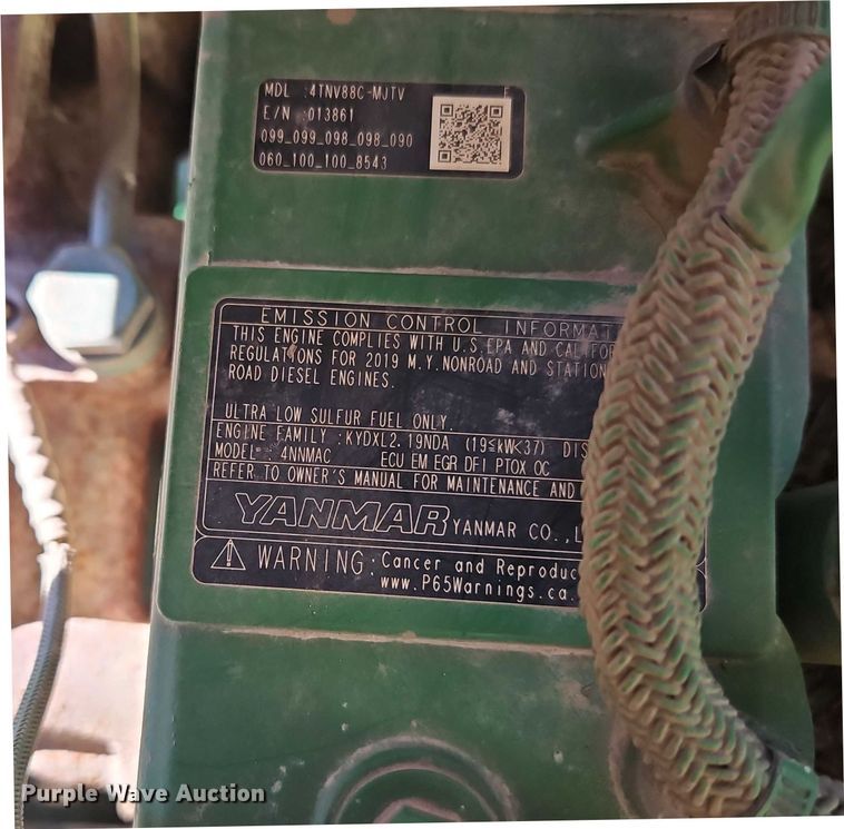 image for item EO4936 2021 John Deere 4044M MFWD tractor