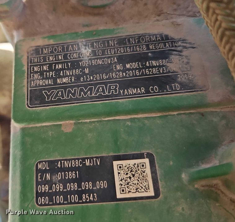 image for item EO4936 2021 John Deere 4044M MFWD tractor