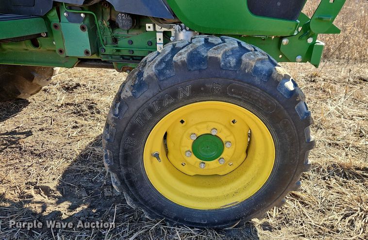 image for item EO4936 2021 John Deere 4044M MFWD tractor