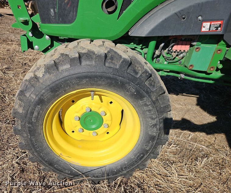 image for item EO4936 2021 John Deere 4044M MFWD tractor