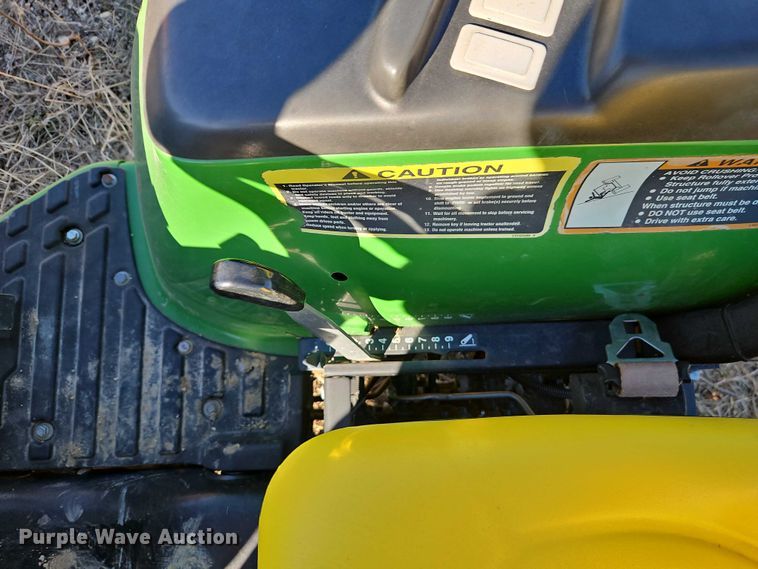 image for item EO4937 John Deere 3038E MFWD tractor