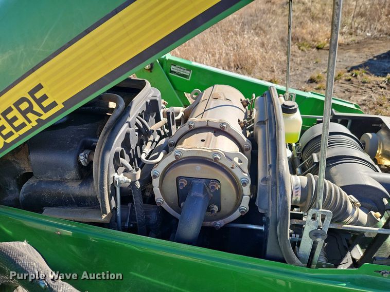 image for item EO4937 John Deere 3038E MFWD tractor