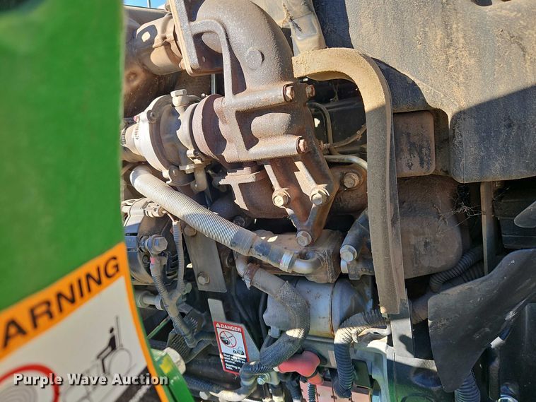 image for item EO4937 John Deere 3038E MFWD tractor