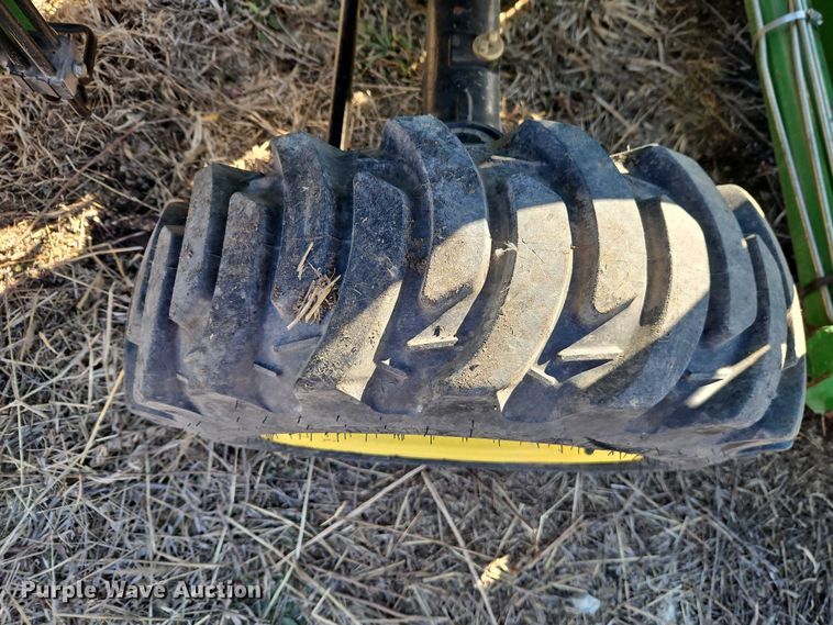 image for item EO4937 John Deere 3038E MFWD tractor