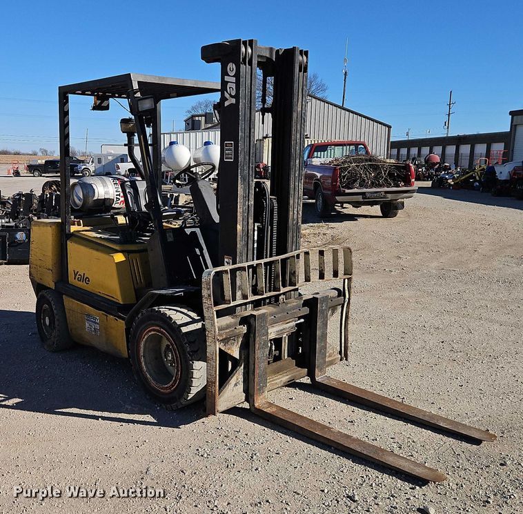 MONTACARGAS YALE GLPO60TGN