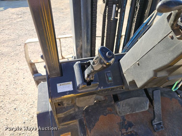 image for item EO4938 Yale GLPO60TGN forklift