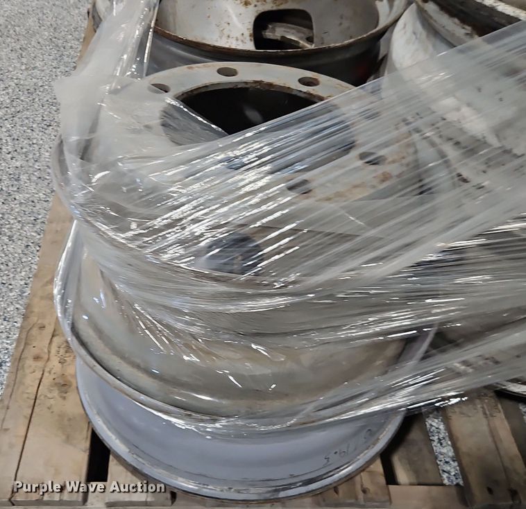 image for item EO4957 (15) 19.5