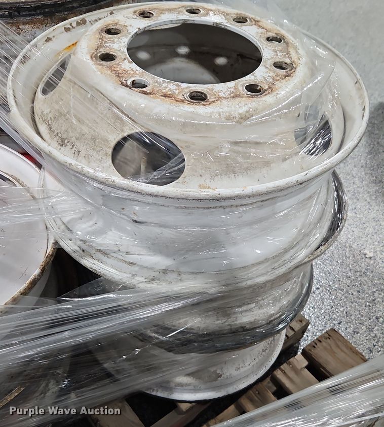 image for item EO4957 (15) 19.5