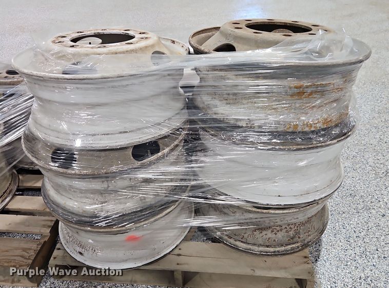 image for item EO4957 (15) 19.5