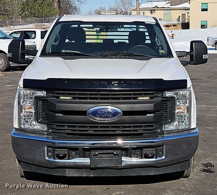 image for item EO4959 2017 Ford F250 Super Duty Ext. Cab pickup truck