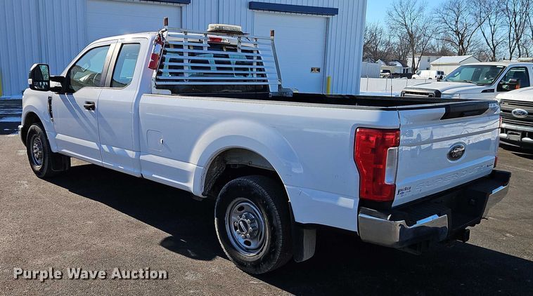 image for item EO4959 2017 Ford F250 Super Duty Ext. Cab pickup truck