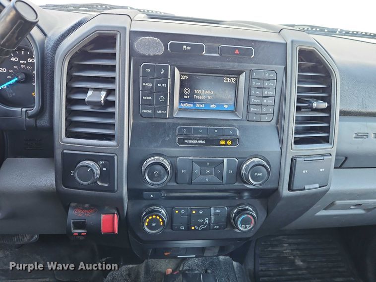 image for item EO4959 2017 Ford F250 Super Duty Ext. Cab pickup truck