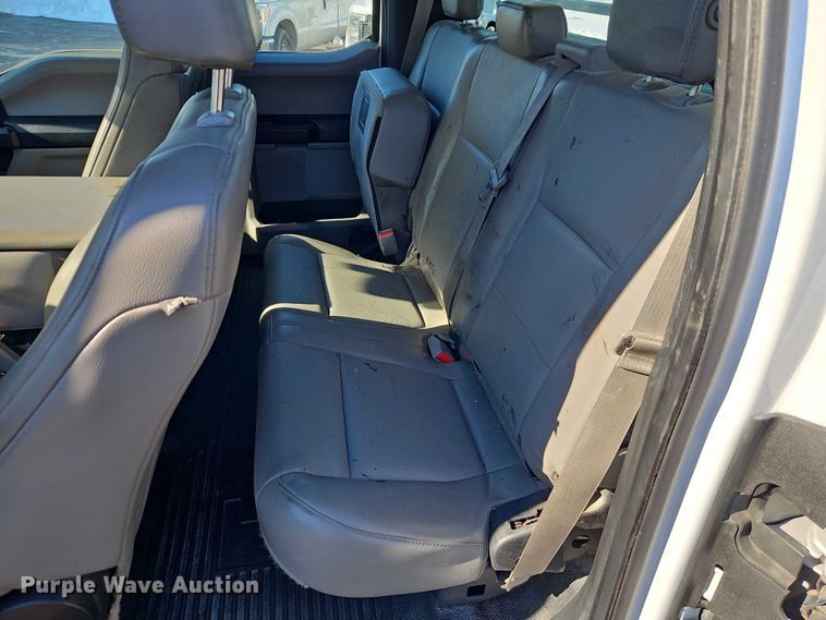 image for item EO4959 2017 Ford F250 Super Duty Ext. Cab pickup truck