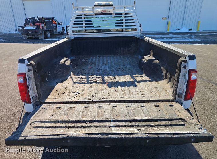 image for item EO4961 2016 Ford F250 Super Duty Ext. Cab pickup truck