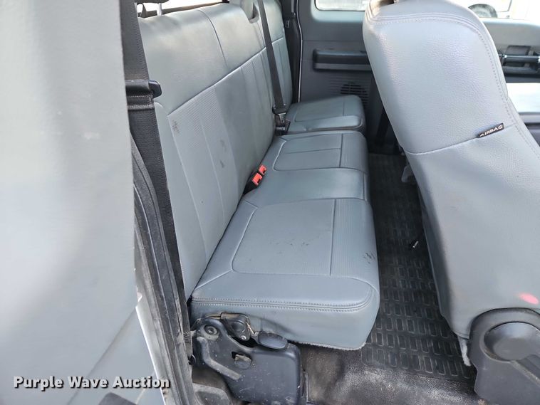 image for item EO4961 2016 Ford F250 Super Duty Ext. Cab pickup truck