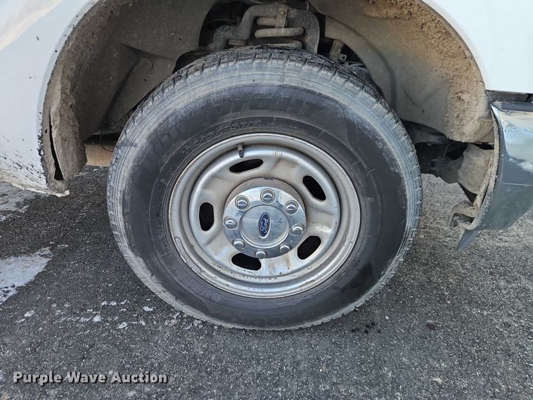 image for item EO4961 2016 Ford F250 Super Duty Ext. Cab pickup truck