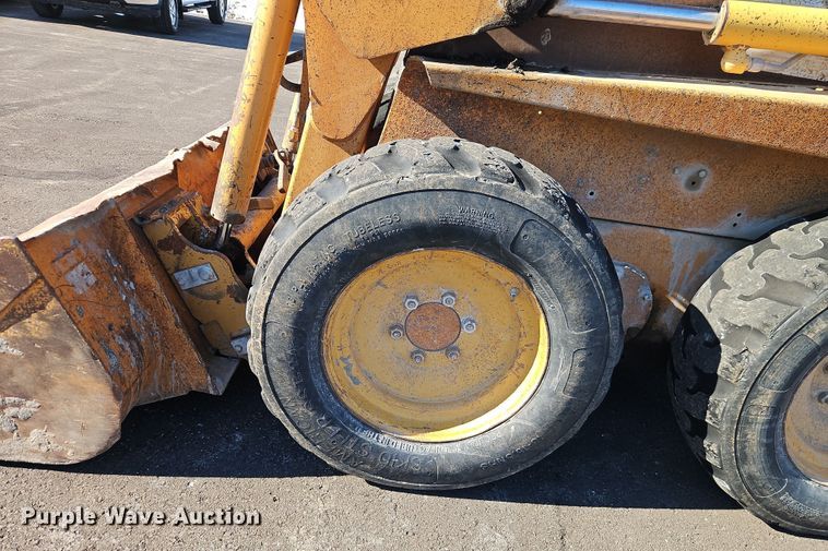 image for item EO4962 1994 Case 1840 skid steer loader