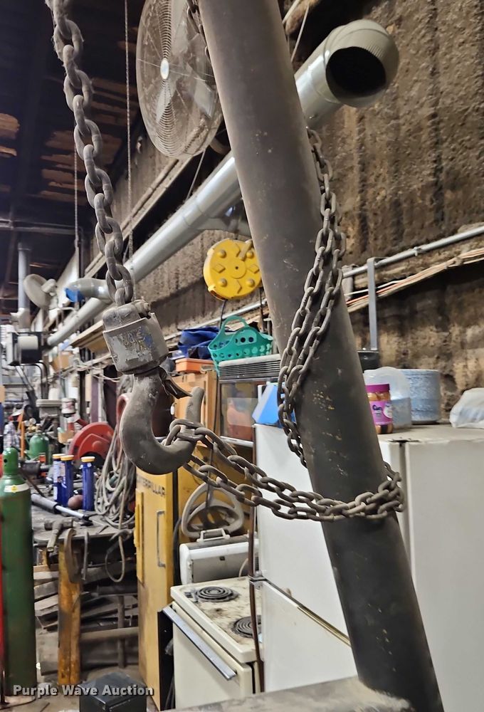 image for item EO4963 A-frame hoist