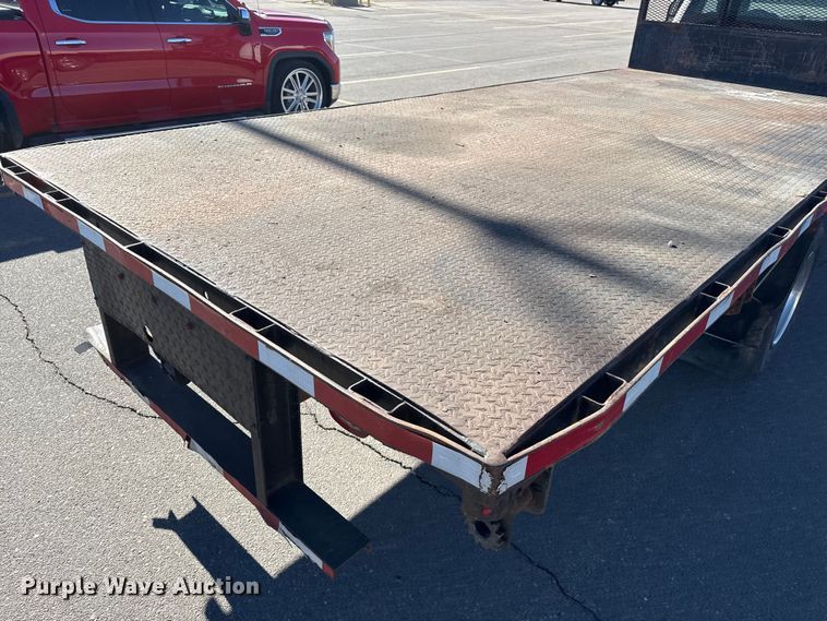 image for item EP2839 2018 Ford F550 Super Duty XL flatbed truck