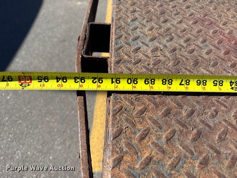 image for item EP2839 2018 Ford F550 Super Duty XL flatbed truck