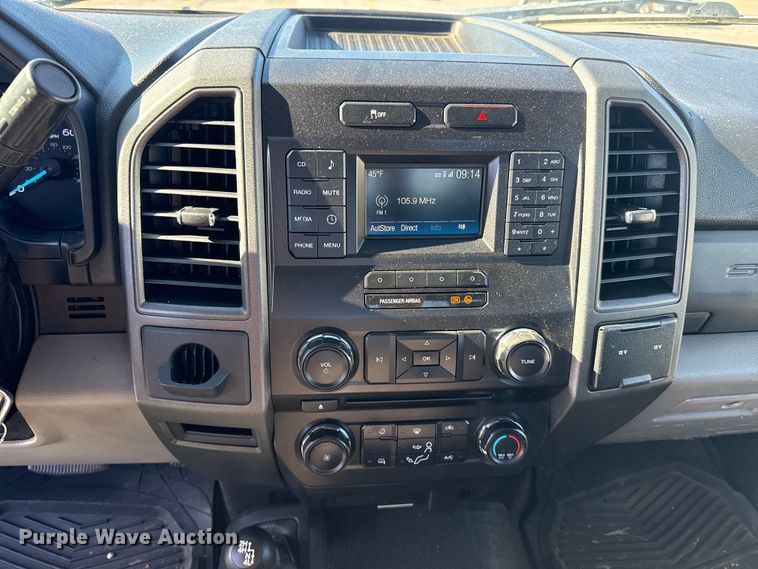 image for item EP2839 2018 Ford F550 Super Duty XL flatbed truck